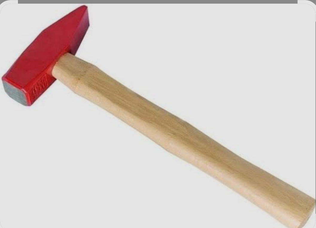 Ağaç Saplı Tesviye Çekici 1000 gr